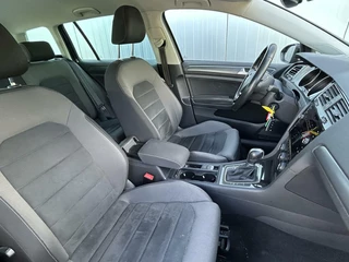 Volkswagen Golf Volkswagen Golf Variant 1.0 TSI 116pk DSG AUTOM. Comfortline Business NAVI + CAMERA + CARPLAY I STOELVERWARMING - afbeelding nr 25