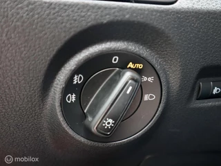 Škoda Fabia Skoda Fabia 1.0 TSI Monte Carlo LED Trekhaak Stoelverwarming - afbeelding nr 31