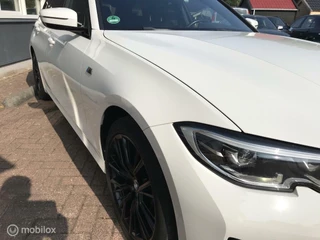 BMW 3 Serie BMW 3-serie Touring 330i Business Edition M-Pakket Electrische trekhaak 258PK dealer onderhouden - afbeelding nr 5