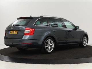 Škoda Octavia Skoda Octavia 1.5 TSI Business Edition | Stoelverwarming |  Trekhaak | Carplay | Half leder | Navigatie | Climate control | Parkeerhulp | Cruise control - afbeelding nr 29