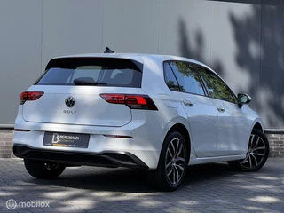Volkswagen Golf Volkswagen Golf 1.5 TSI Life Business|ACC|stoelverwarming|17 - afbeelding nr 3