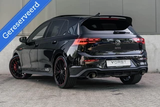 Volkswagen Golf Volkswagen Golf 2.0 TSI GTI Clubsport Akra Pano DSG - afbeelding nr 4