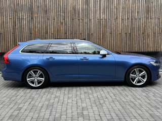 Volvo V90 Volvo V90 2.0 D3 R-Design Automaat | Panoramadak | Volleer | Camera met rondomzicht | Bowers&Wilkins | Adaptieve cruise control | Head-up Display | Apple CarPlay | LED | Parkeersensoren voor en achter - afbeelding nr 37
