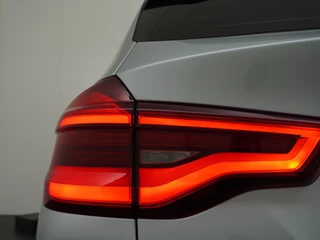 BMW X3 BMW X3 XDrive20d High Executive ORIG. NL. NAP KM. | ELEK. TREKHAAK | PANO | LEDER | RIJKLAAR INCL. 12 MND. BOVAGGARANTIE - afbeelding nr 9