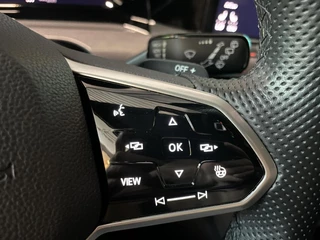 Volkswagen Golf Volkswagen Golf 1.4 eHybrid GTE 245 PK/ Camera/ Keyless/ 18 “LMV/ ACC/ CarPlay - afbeelding nr 36
