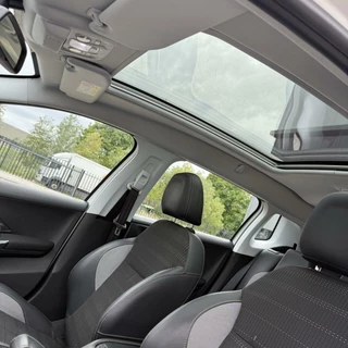 Peugeot 2008 Peugeot 2008 1.2 GT-line | Panoramadak | Pdc | NW APK! - afbeelding nr 7
