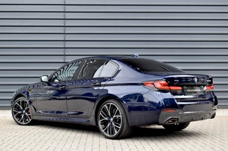 BMW 5 Serie | Laserlight | 20'' Velgen | 360 Camera | Comfort Zetels | Head-Up | - afbeelding nr 2