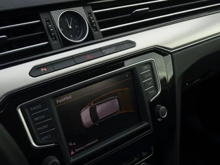 Volkswagen Passat Volkswagen Passat Variant TSI GTE 218PK / DSG automaat / Highline / LED - afbeelding nr 26