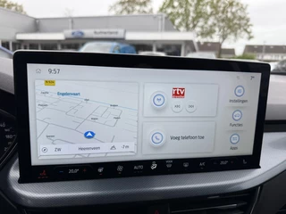 Ford Focus Ford Focus 1.0 EcoBoost Hybrid Active | 155pk Automaat | Adaptive cruise control | Winter Pack | Dodehoeksensoren | Camera | Privacy glass - afbeelding nr 15
