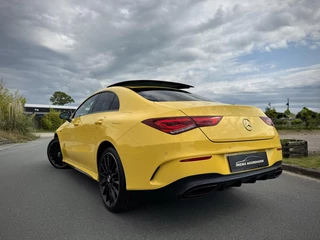 Mercedes-Benz CLA Mercedes CLA-klasse 250 e AMG CLA250e Coupe Panoramadak|Burmester®|Camera 360°|Sfeerverlichting|Head-up|Multibeam LED|Night pakket - afbeelding nr 11