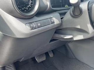 Toyota C-HR Toyota C-HR 1.8 Hybrid Active - afbeelding nr 10