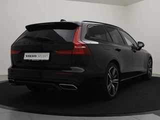 Volvo V60 Volvo V60 T8 PLUG-IN HYBRID AWD R-DESIGN SCHUIFDAK HEAD-UP DISPLAY HARMAN - afbeelding nr 4
