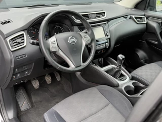 Nissan QASHQAI Nissan Qashqai 1.2 Premier Edition 2e Eigenaar,Navi,Clima,Cruise,Camera,Trekhaak,Pano,PDC V+A,Lm velgen,6 Bak,115pk,N.A.P,APK tot 12-2025 - afbeelding nr 25
