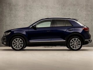 Volkswagen T-Roc Volkswagen T-Roc 1.5 TSI Sport 150Pk (VIRTUAL COCKPIT, APPLE CARPLAY, GROOT NAVI, CAMERA, LED KOPLAMPEN, SPORTSTOELEN, ADAPTIVE CRUISE, MODE KNOP, STOELVERWARMING, NIEUWE APK, NIEUWSTAAT) - afbeelding nr 2