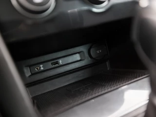 Volkswagen Tiguan 150Pk Automaat (VIRTUAL COCKPIT, APPLE CARPLAY, NAVIGATIE, KEYLESS, STOELVERWARMING, CLIMATE, SPORTSTOELEN, ADAPTIVE CRUISE, LED KOPLAMPEN, PARKEERSENSOREN, NIEUWE APK, NIEUWSTAAT) - afbeelding nr 26