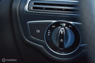 Mercedes-Benz C-Klasse Mercedes-Benz C200 Cabrio AMG ILS-LED Leder Camera 19