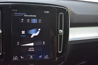 Volvo XC40 Volvo XC40 T2 129pk Aut. Business Pro | Climate | Driver Assist | Park Assi - afbeelding nr 28