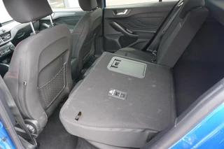Ford Focus Ford Focus 1.0 EcoBoost Hybrid ST Line Style 125PK Camera Climate All-Season Cruise Carplay-Navi Parkeersensoren *Nieuwstaat* - afbeelding nr 15