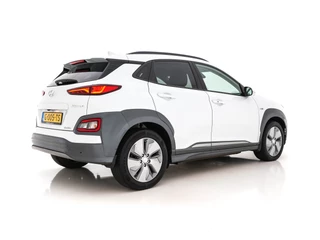 Hyundai Kona (INCL-BTW) *FULL-LEATHER | HEAD-UP | FULL-LED | NAVI-FULLMAP | DAB | ADAPTIVE-CRUISE | KRELL-AUDIO | KEYLESS | CAMERA | BLIND-SPOT | LANE-ASSIST | DIGI-COCKPIT | COMFORT-SEATS | 17''ALU* - afbeelding nr 6