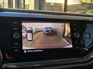 Volkswagen Polo Volkswagen Polo 2.0 TSI GTI Panorama/Keyless/Virtual/Beats/Camera - afbeelding nr 29