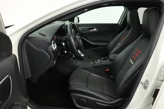 Mercedes-Benz A-Klasse Mercedes-Benz A-klasse 180d Lease Edition | Panoramadak | Carplay |  Navigatie | Cruise control | Airco | Bluetooth | Sportstoelen | Half leder - afbeelding nr 4