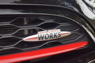 MINI Cooper MINI Cooper John Works 2.0 Automaat (231pk) Pano/Kuipstoelen/JCW Pro/JCW uitlaat/ACC - afbeelding nr 29