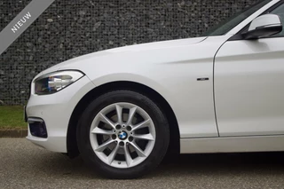 BMW 1 Serie BMW 1-Serie 118i Urban| Parelmoer Wit - Schuifdak - Navi Pro - afbeelding nr 22