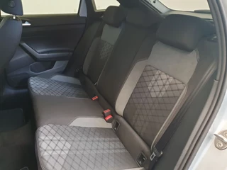 Volkswagen Taigo Volkswagen Taigo 1.0 TSI 110pk DSG/AUT R-Line Camera, ACC, Climatronic - afbeelding nr 22