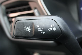 Ford Kuga Ford Kuga 2.5 FHEV Titanium | Navigatie | Camera | Cruise Control | Lichtmetalen velgen - afbeelding nr 11