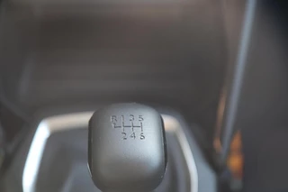 Peugeot 208 Peugeot 208 1.2 101pk! Active 5 DRS Airco|Carplay|Cruise|Led|Pdc|Keyless|Multif. stuur|Elektr. pakket|25DKM! - afbeelding nr 19
