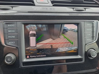 Volkswagen Touran | Automaat | Navi | Trekhaak | Stoel- en stuurverwarming | ACC | LED | - afbeelding nr 17
