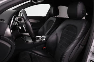 Mercedes-Benz C-Klasse Mercedes-Benz C-klasse 180 AMG Upgrade Edition | Stoelverwarming |  Carplay | Matrix LED | Sfeerverlichting | Leder/Alcantara | Navigatie | DAB | Cruise control | Park Assist - afbeelding nr 5