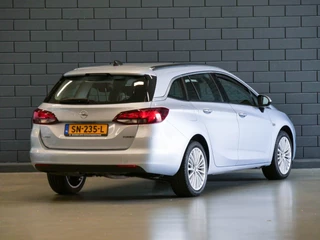 Opel Astra | NAVIGATIE | - afbeelding nr 2