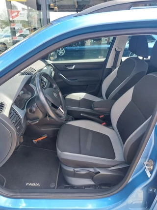 Škoda Fabia Skoda Fabia Combi 1.2 TSI Style Business - afbeelding nr 18