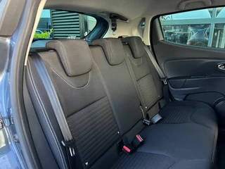 Renault Clio Renault Clio 1.2 TCe Limited | Volledig Onderhouden | Navigatie | Cruise Control | Climate Control | Stoelverwarming | Parkeersens - afbeelding nr 43