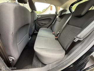 Ford Fiesta Ford Fiesta 1.0 Style 80pk 2016 5deurs / Airco / Led verlichting / 2e eigenaar NAP - afbeelding nr 14