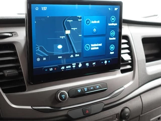 Ford Transit Ford Transit 310 105PK L3H2 Trend Navigatie Airco Parkeersensoren Bluetooth 3Zits Trekhaak Camera - afbeelding nr 23