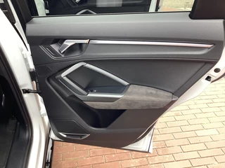 Audi RSQ3 Audi RSQ3 TFSI 400PK pano full opties - afbeelding nr 56