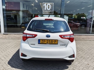 Toyota Yaris Toyota Yaris 1.5 Hybrid Active | Cruise Control | Achteruitrijcamera | El. Cl - afbeelding nr 7