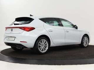 SEAT Leon SEAT Leon 1.4 TSI e-Hybrid PHEV | Stoel & stuurverwarming |  Leder/Alcantara | Carplay | Camera | Navigatie | Memory | Park Assist | Full LED - afbeelding nr 36