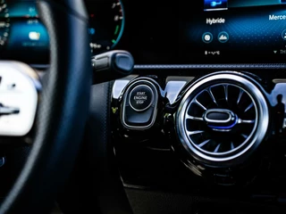 Mercedes-Benz A-Klasse Mercedes A-klasse a250e AMG|PANO|18''|CAMERA|ACC|SFEERV. - afbeelding nr 32