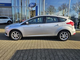Ford Focus Ford Focus 1.0 Trend Edition Airco | Bluetooth | Navigatie | PDC achter | Multifunctioneel stuurwiel | Nette auto! - afbeelding nr 2
