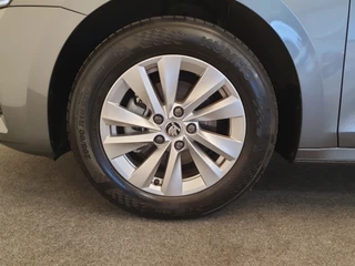 Škoda Octavia Škoda Octavia Combi 1.5 TSI MHEV 115pk DSG/AUT Business Edition Camera, Winterpakket, Keyless - afbeelding nr 16
