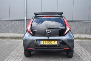 Toyota Aygo Toyota Aygo 1.0 VVT-i x-cite | Schuif-kanteldak | Cruise control | Apple carplay | - afbeelding nr 37