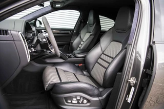 Porsche Cayenne Porsche Cayenne Coupé 3.0 E-Hybrid | Lightweight Package | SportDesign | Sport Chrono | PASM | Carbon | 22 inch | NL Auto | - afbeelding nr 6