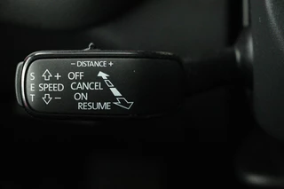 Škoda Octavia Skoda Octavia 1.4 TSI iV PHEV Style | Head-Up | Massage |  Stoel & achterbankverwarming | Camera | Carplay | Adaptive cruise | Full LED | Navigatie - afbeelding nr 13