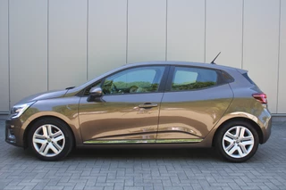 Renault Clio Renault Clio 1.6 E-Tech Hybrid 140 Zen Airco|Cruise|Navi|Audio - afbeelding nr 18