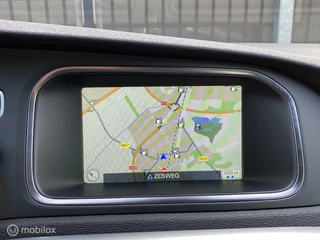 Volvo V40 Volvo V40 2.0 T2|Navigatie|Parkeersensoren|Digitaal Instrumentenpaneel - afbeelding nr 35