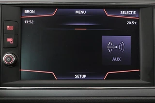SEAT Leon SEAT Leon 1.5 TSI Style Ultimate Edition | Stoelverwarming |  Adaptive cruise | Camera | Carplay | Beats Audio | Full LED | Keyless | Virtual Cockpit - afbeelding nr 23