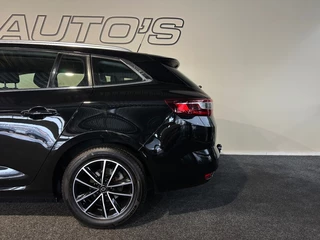 Renault Mégane Renault Mégane 1.5 DCI BOSE RIJKLAAR l CLIMA l NAVI l LMV l - afbeelding nr 11